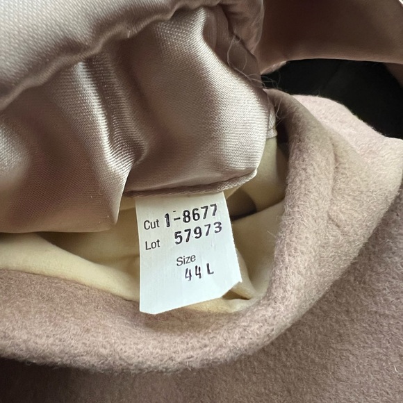 VTG NWT  Redwood & Ross Pure Wool Men’s Trench Coat style. Sz.44L - Picture 9 of 9